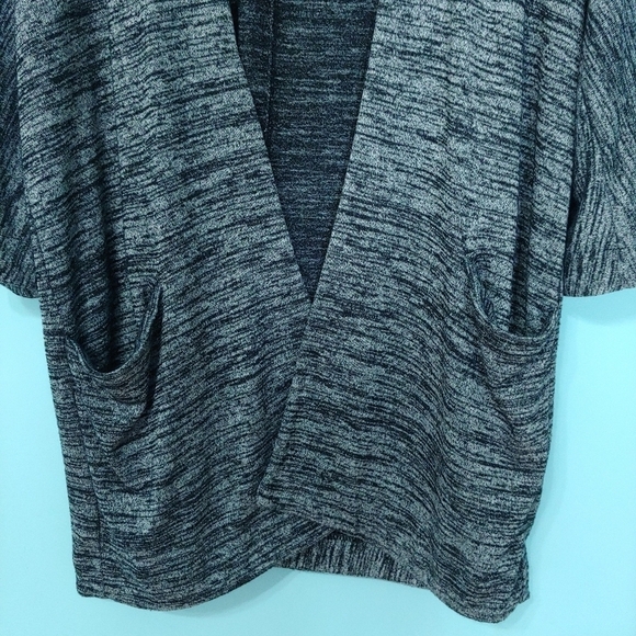 ARITZIA | Wilfred Free Zlata Sweater Cardigan sz M - Picture 3 of 9